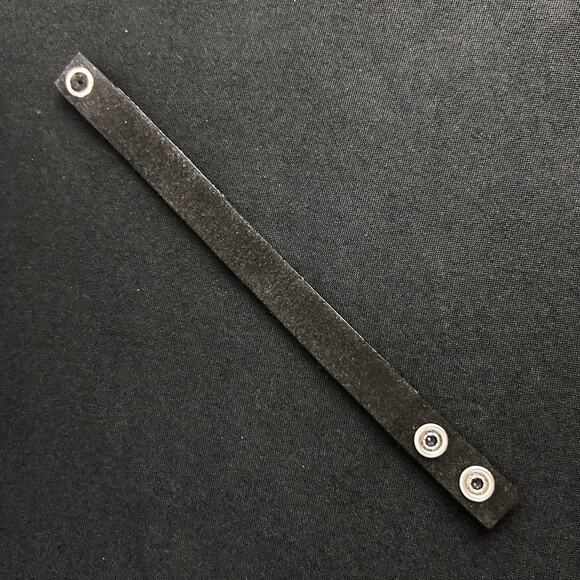 Swarovski Crystal Rock Black Wrap Cuff Bracelet Adjustable Snap Closure - Picture 3 of 6